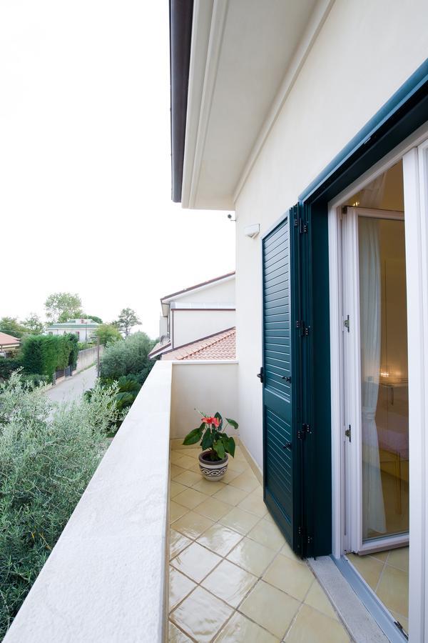 Oliveto A Mare - Suite & Apartment Ascea Kültér fotó